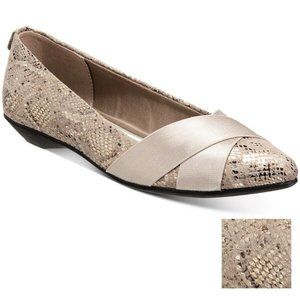 NWT Anne Klein Snakeskin style Pointed toe Flat